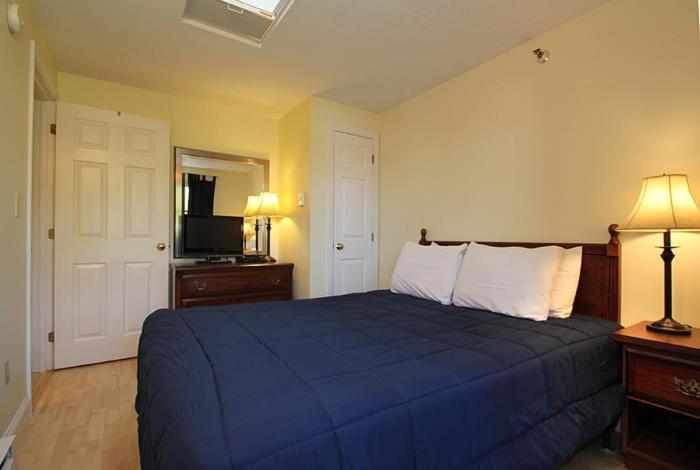 Nautical Mile Resort Wells Buitenkant foto