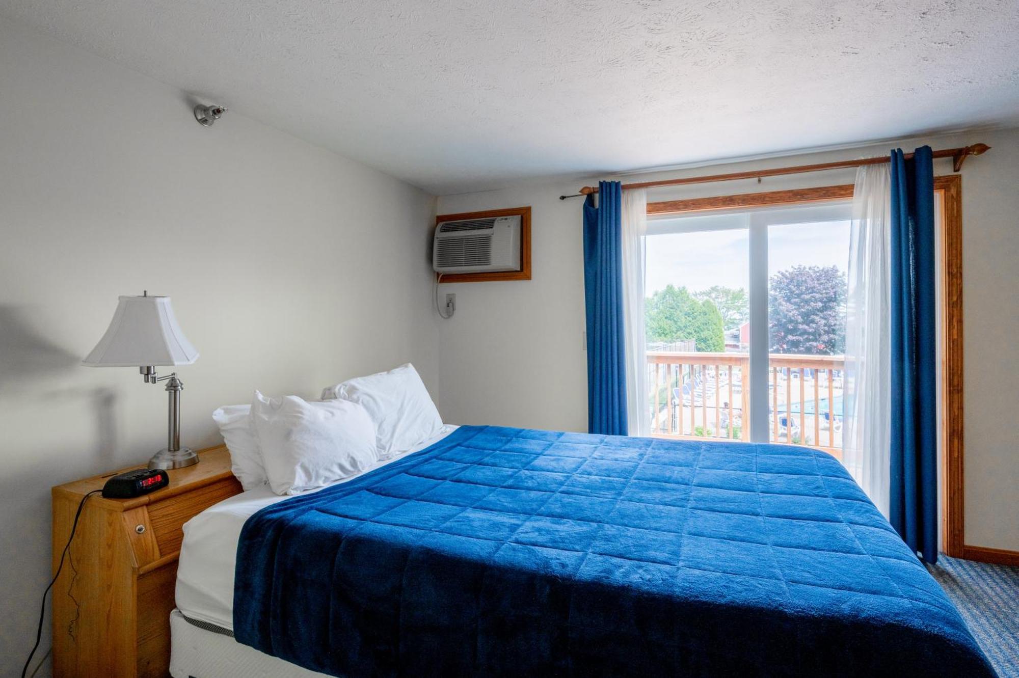 Nautical Mile Resort Wells Buitenkant foto